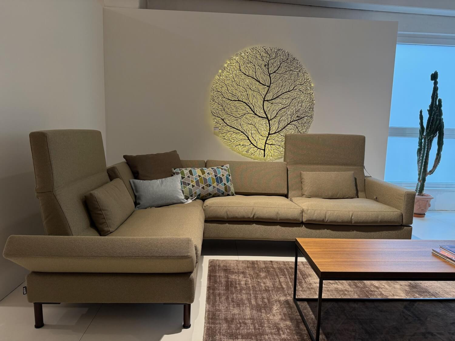 Brühl - Ecksofa Tomo Soft Stoff 3677 20 Braun Gestell Buche Gebeizt Nussbaum Dunkel Und Metall Schwarz Inklusive Kissen - 2
