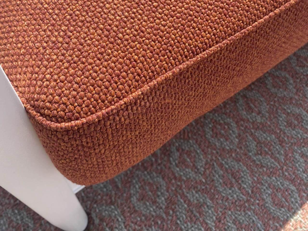 Knoll International - Gartensitzgruppe Schulz Kollektion Stoff Oasys Rust Braun Rot Gestell Und Rahmen Struktur Weiß Inklusive Kissen - 4