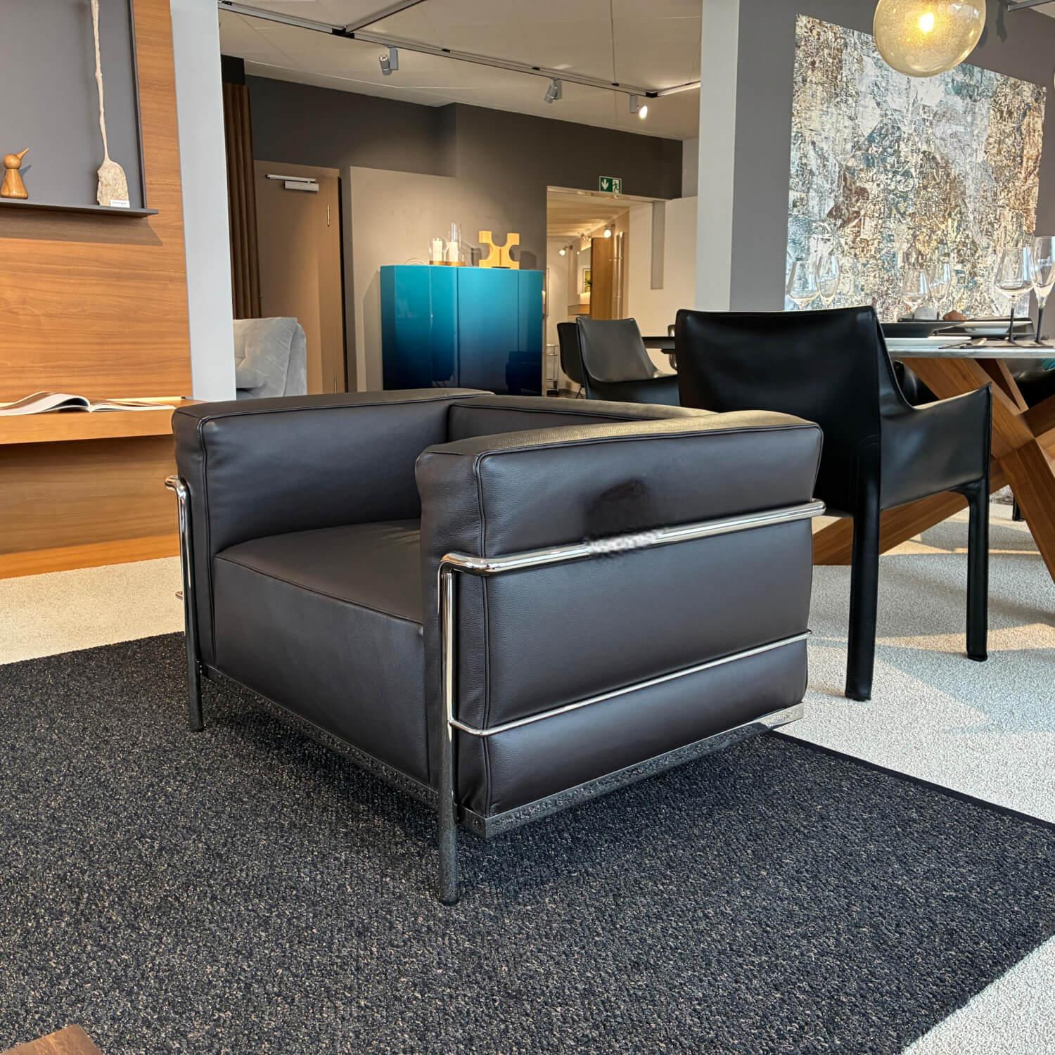 Cassina - Sessel 3 Grand Comfort Leder Scozia 13X202 Umbra Braun Gestell Verchromt - 2