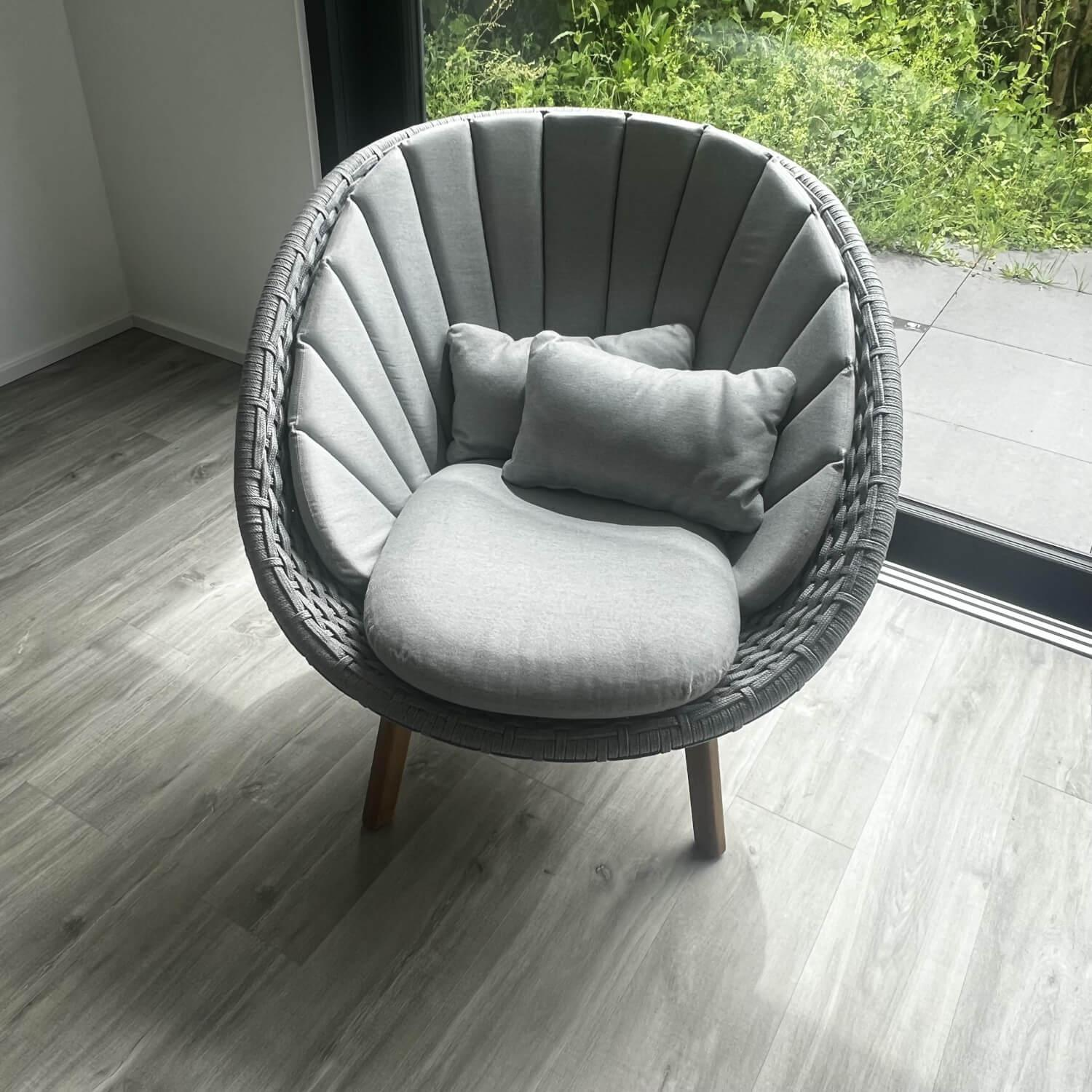 Cane Line - Loungesessel Peacock Sitzschale Soft Rope 5458 Grau Kissen Stoff Natte light Grey Grau Füße Teak - 5