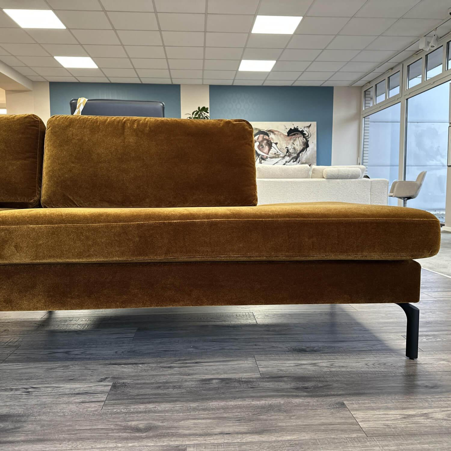 Gehlenborg Sitzmöbel - Ecksofa Living Rohleder Stoff Cloud 52 Gold Füße Metall Schwarz Mit Klappbarer Armlehne - 7