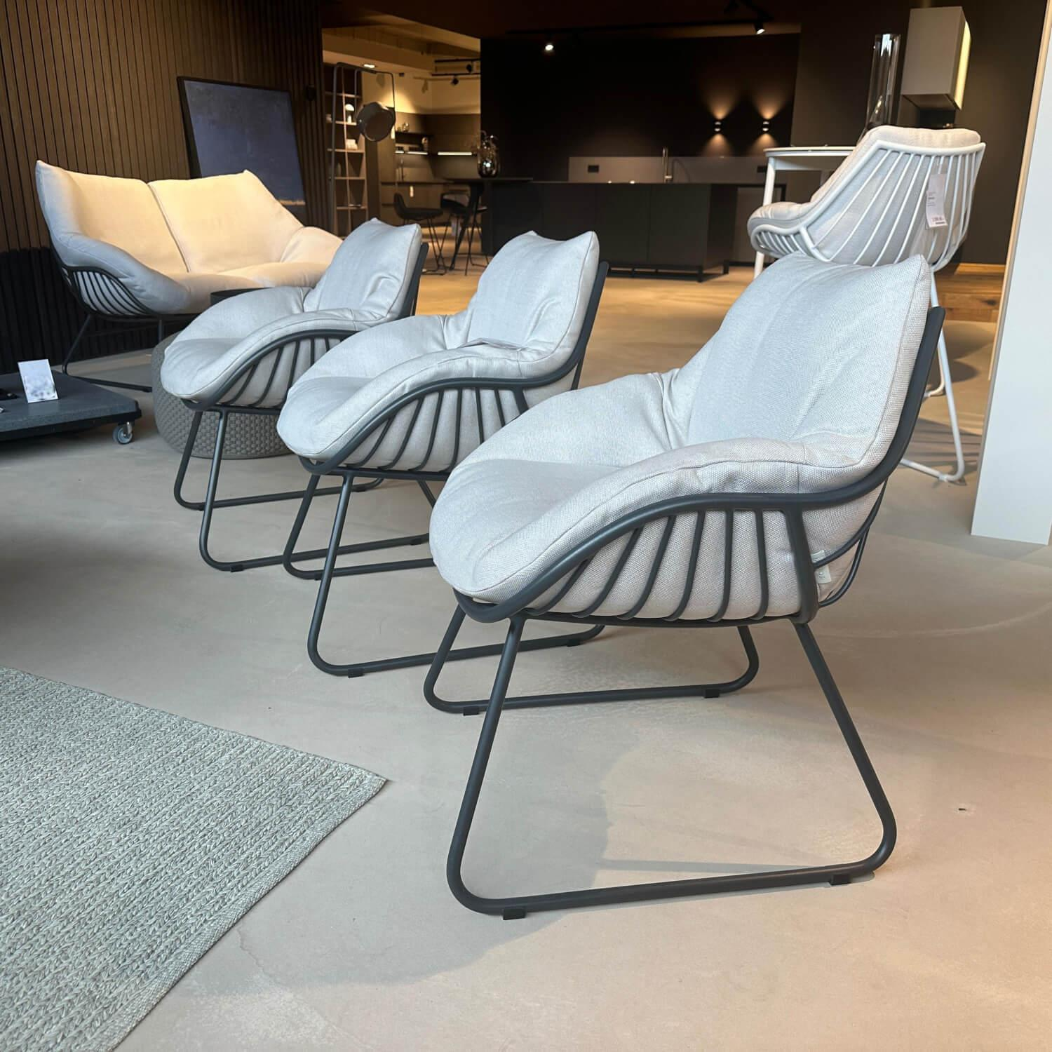 Solpuri - 3er-Set Dining Sessel Chill Stoff Deluxe Mumbai Beige Gestell Aluminium Anthracite Antharzit Lackiert - 2