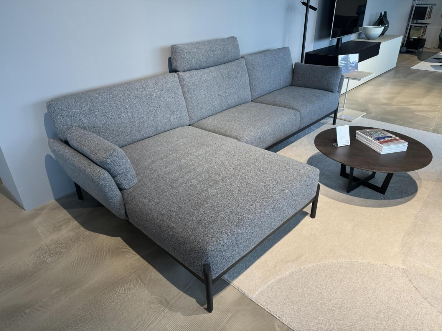 Leolux - Ecksofa Enna Stoff Mondo 007 Piombo Grau Gestell Epoxa Granite Anthrazit Matt Inklusive Kopfstütze - 4