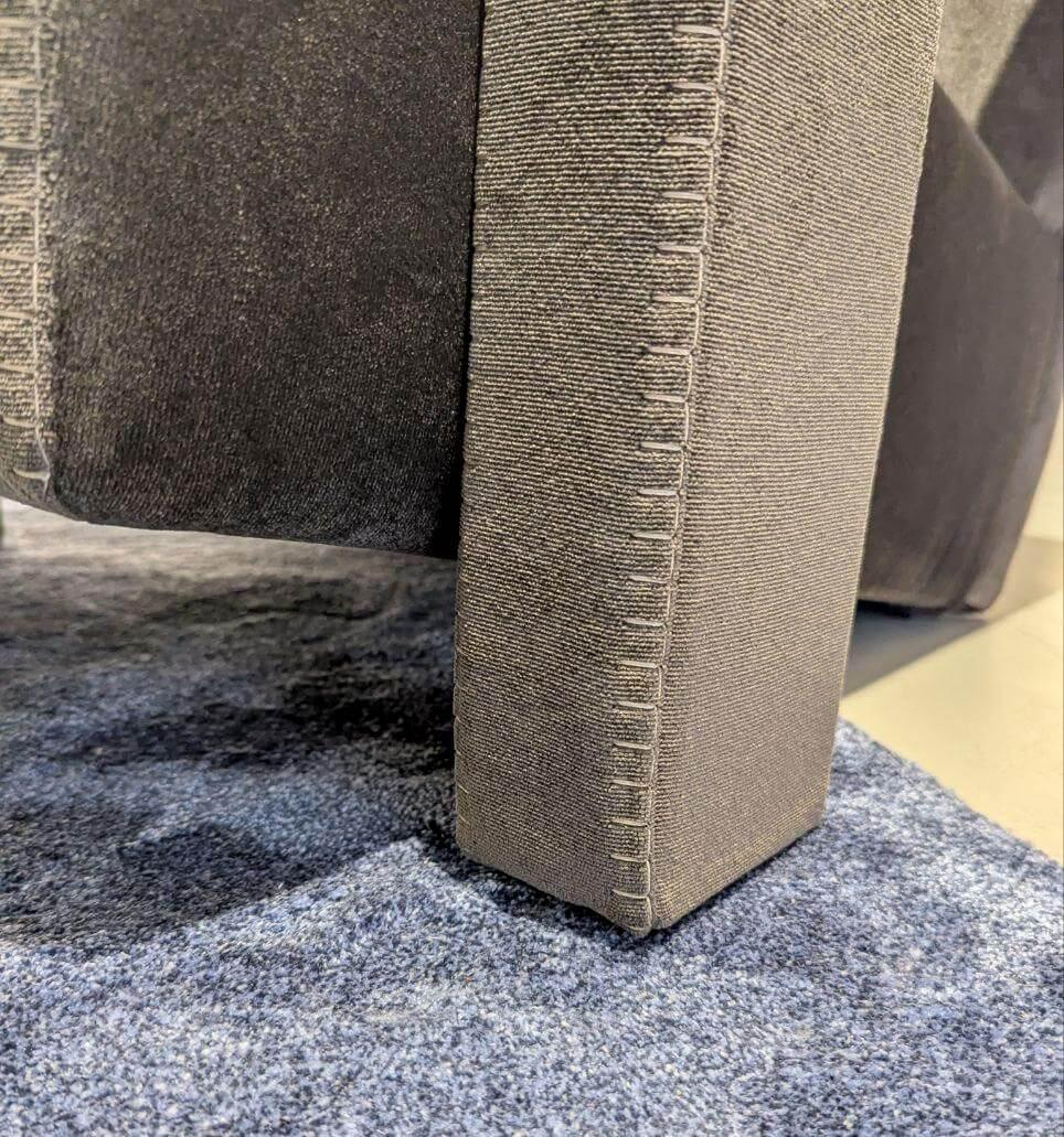 Cassina - 2er-Set Sessel Utrecht Stoff O Antrazit Osaka mit Knopflochstich - 6