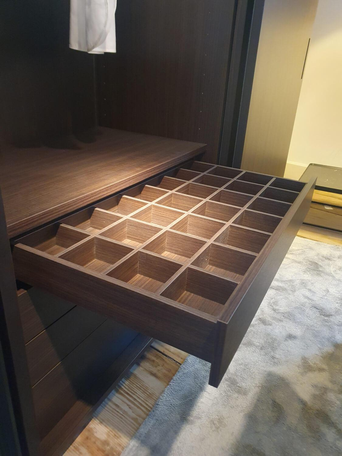 Porro - Schranksystem Storage Front Eucalyptus Furnier Korpus Melamin Eucalyptus - 6