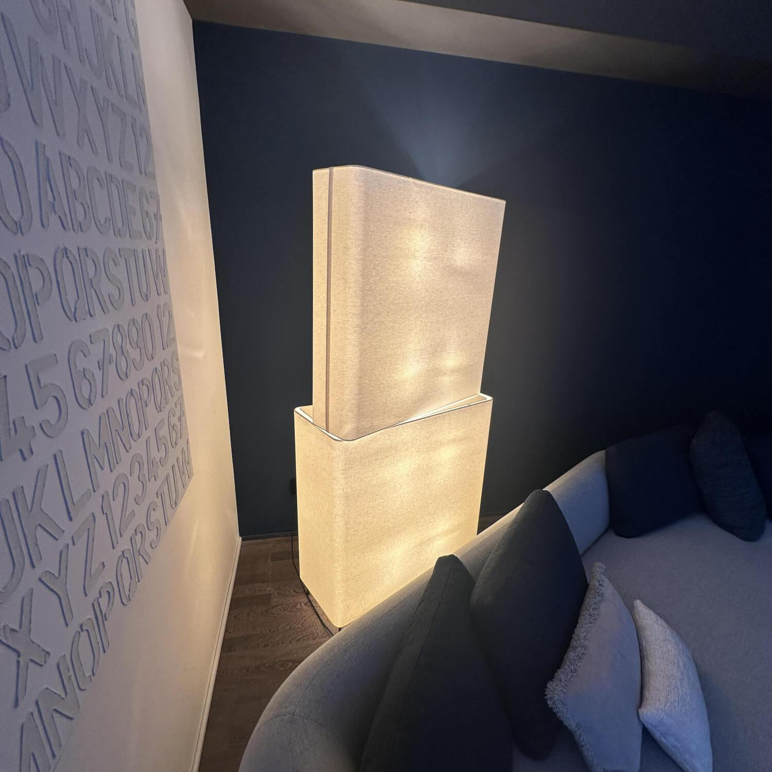 Minotti - Stehleuchte Blanche Schirm Leinen Weiß Gestell Nickel Struktur Black Schwarz Oberer Schirm Drehbar - 4