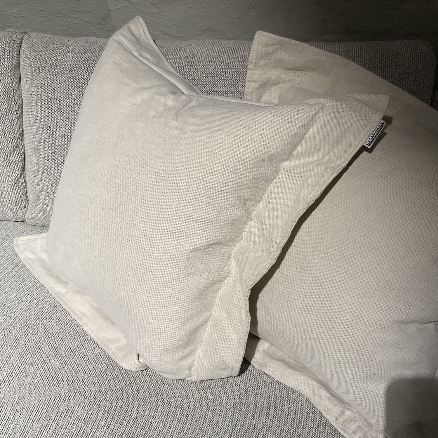Casamobile Living - Ecksofa Britt Stoff 2 Sneak Natur Beige Füße Metall Inklusive Kissen - 2