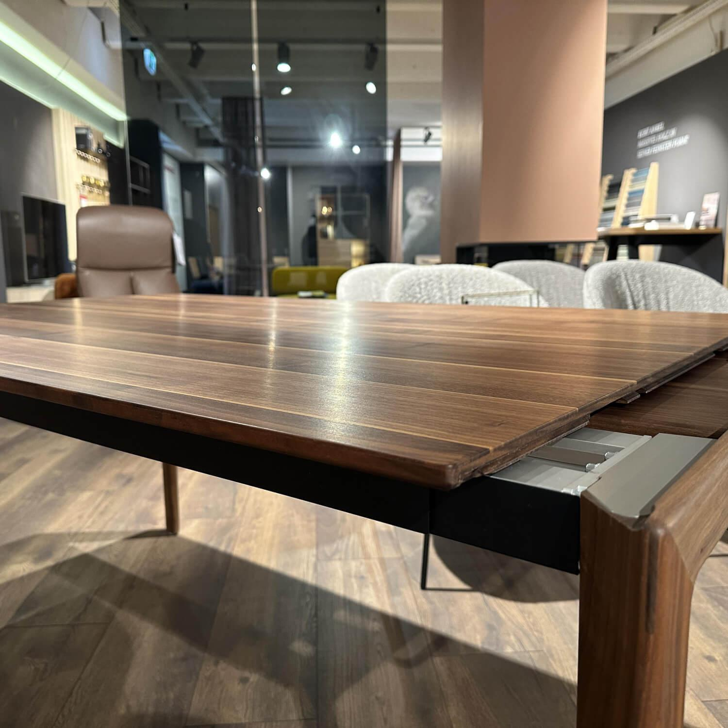 Team 7 - Esstisch Tak Ausziehbar Nussbaum Geölt Gestell Nussbaum - 3