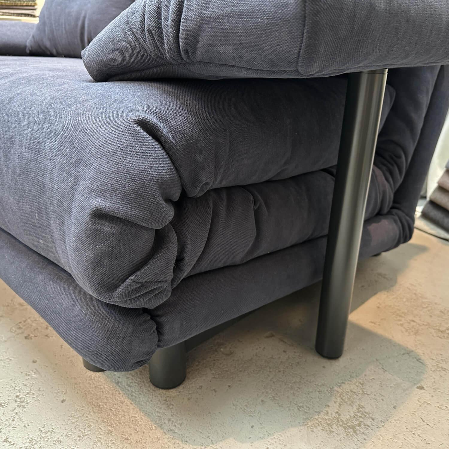 Ligne Roset - Schlafsofa Multy 3-Sitzer Stoff Amalfi Dark Blue Blau Gestell Anthrazit Inkl. Armlehnen - 5