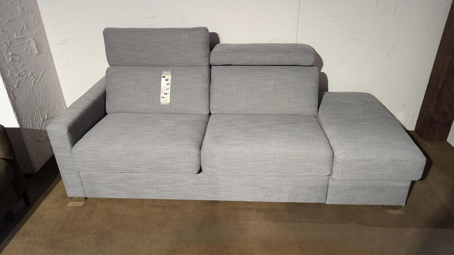 Restyl - Schlafsofa Cleopatra Plus Stoff 2 6986 Grau Fuß Chrom Mit Verstellbarer Kopfstütze Und Aufklappbarem Hocker - 3