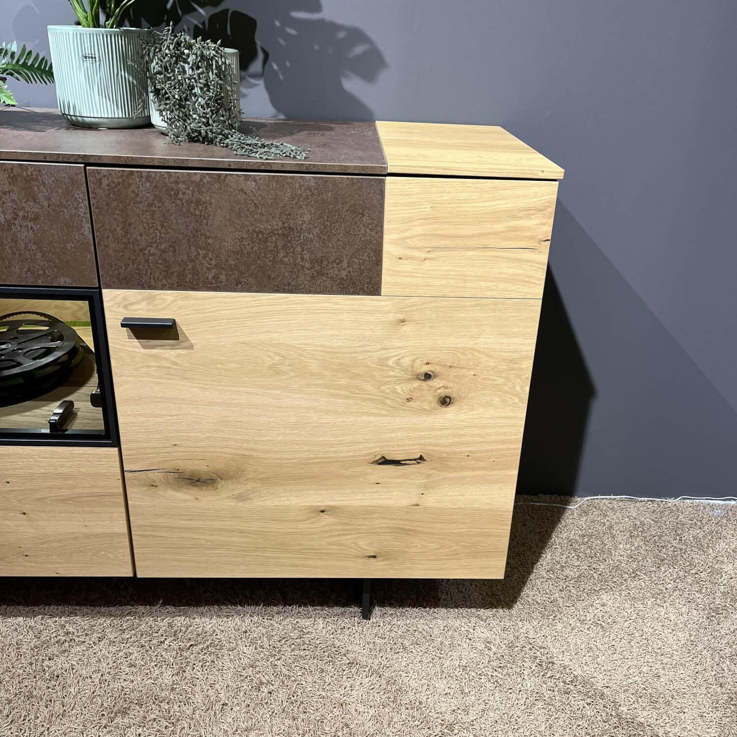 Gwinner - Wohnwand Sideboard Mondo Cantato SB1 Balkeneiche Natur 2205 Akzent Rostoptik - 7
