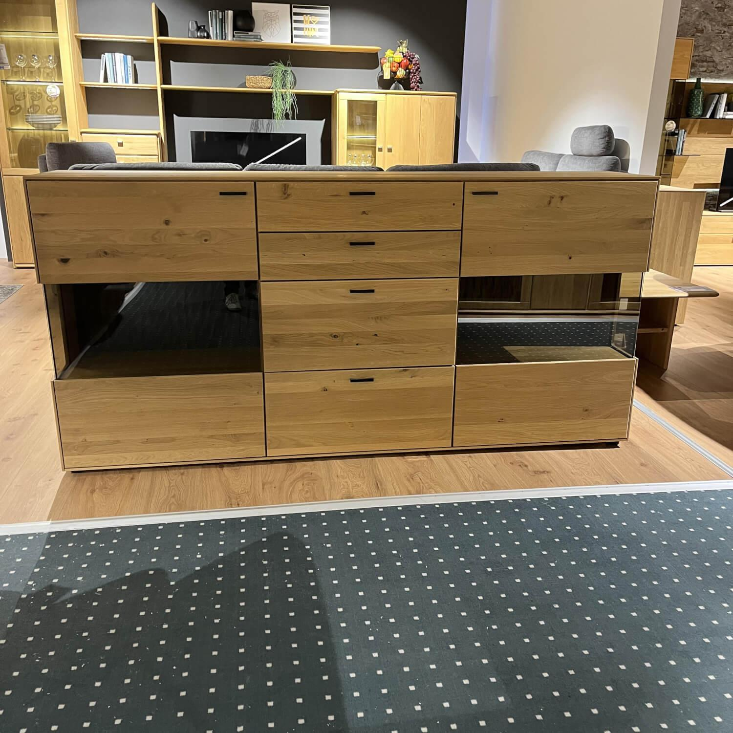 Wöstmann - Sideboard Valmondo Menora Plus Europäische Wildeiche Massiv Mit Beleuchtung - 11
