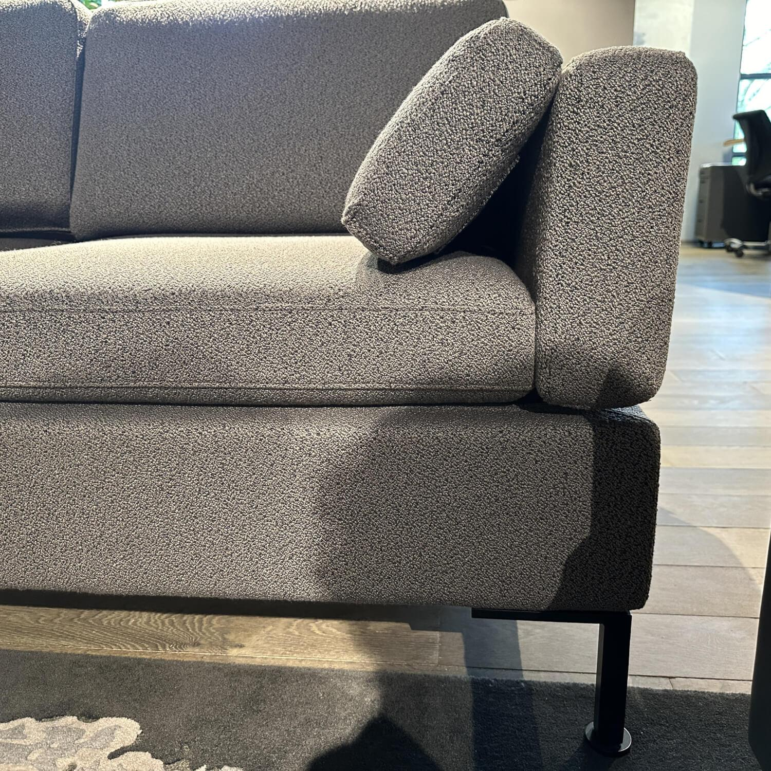 Brühl - Sofa Alba Stoff 5275 96 Grau Winkelfuß Schwarz Mit Klappbaren Armlehnen - 6