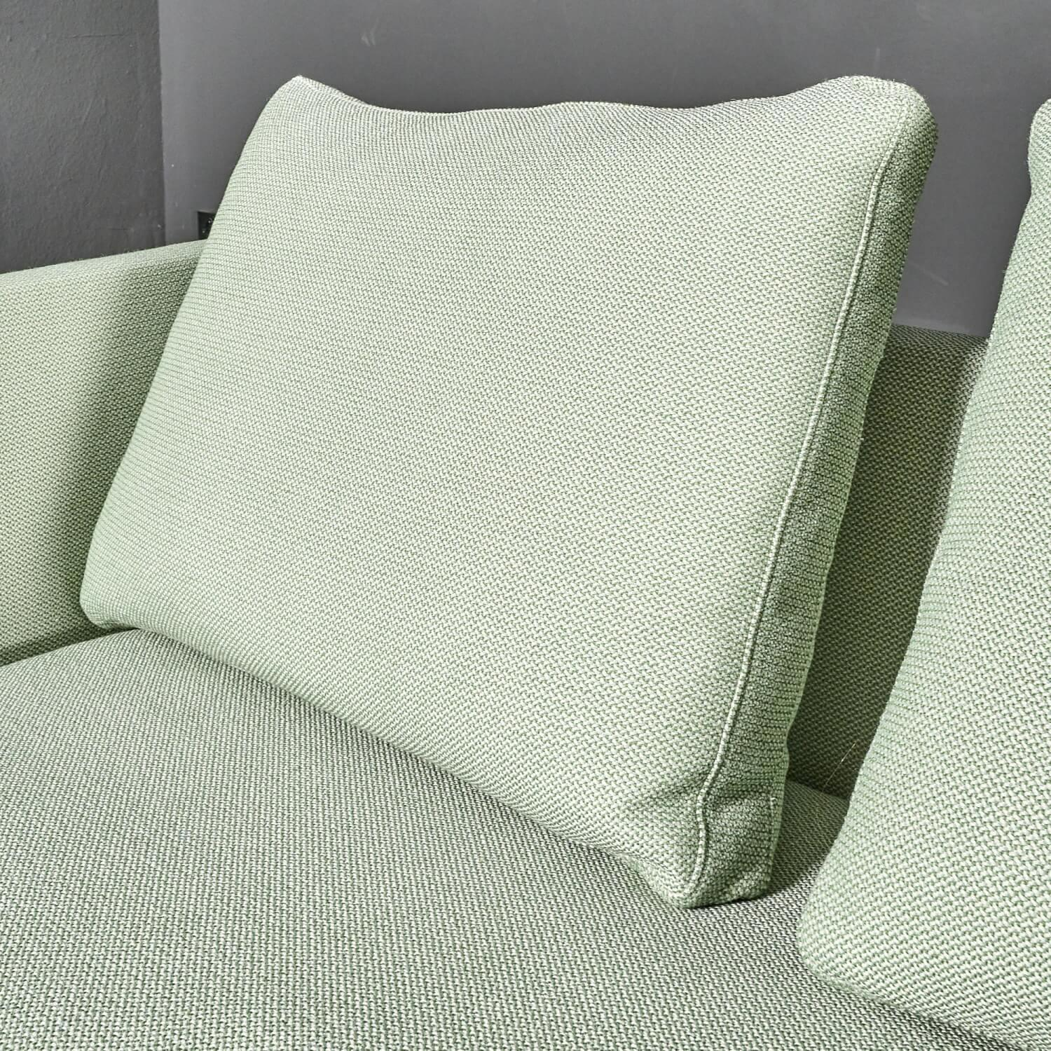 COR - Sofa Pilotis 78 Stoff 10077 Aloe Hellgrün Füße Schwarzchrom - 2
