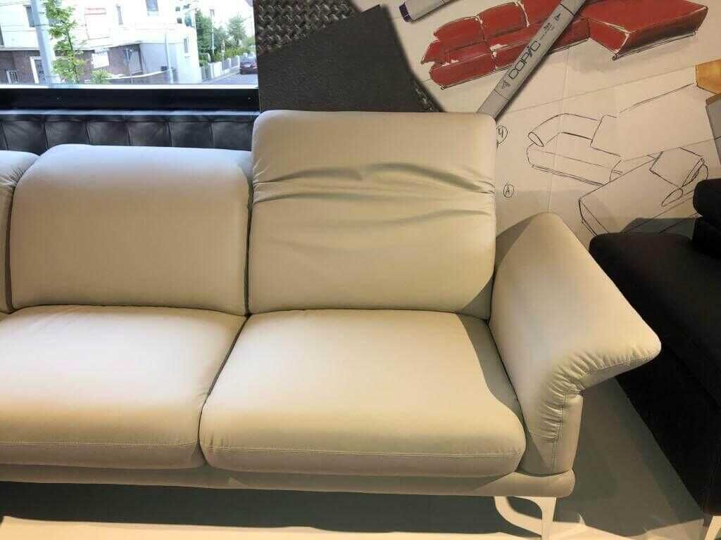 gio-mano-ecksofa-thomson-leder-silber-mit-kopfteil-und-armlehnfunktion-3ccbdb1a36615d383002ef013 Gio Mano - Ecksofa Thomson Leder Silber mit Kopfteil- und Armlehnfunktion - 5