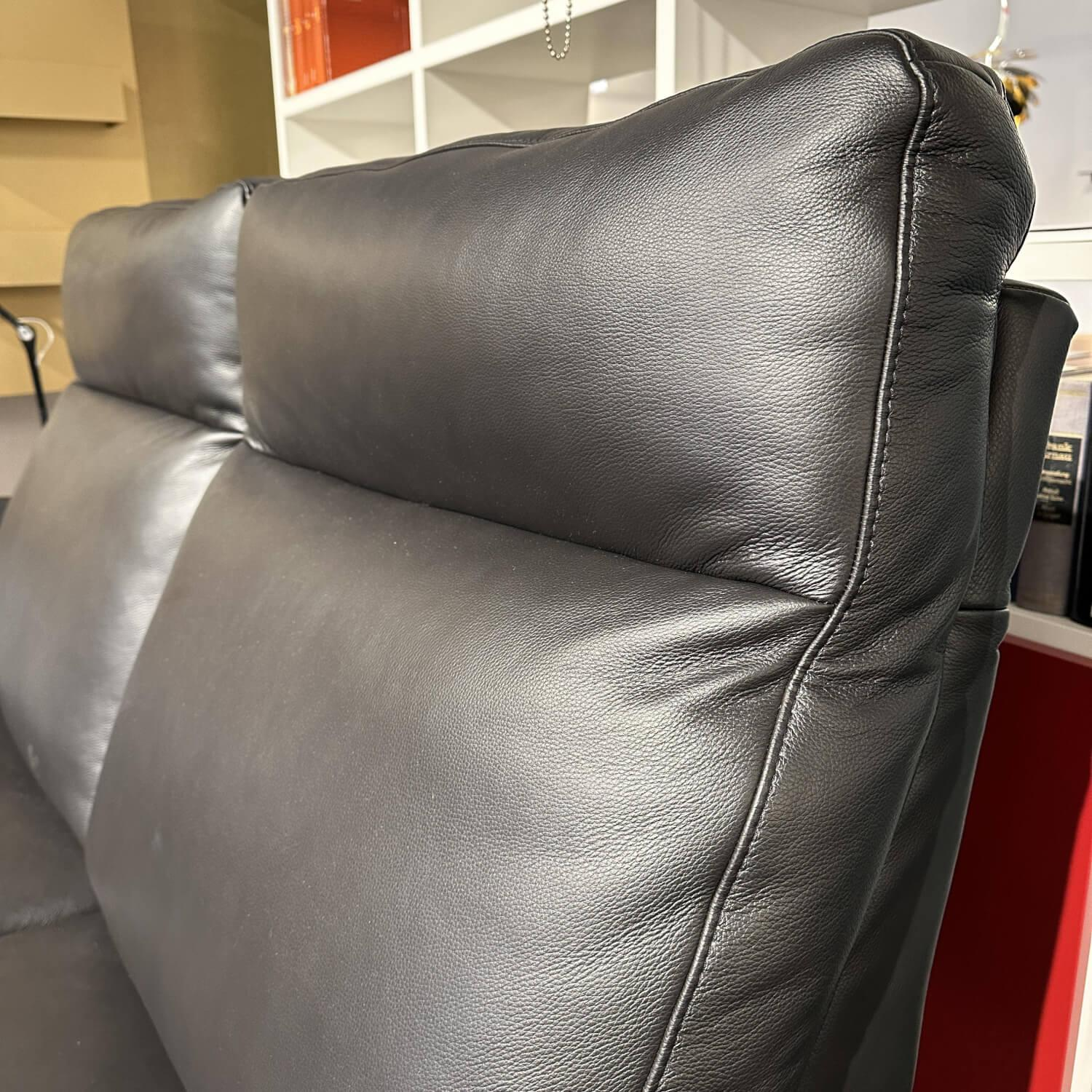 Sofa Time Twister Leder Schwarz Mit Rückenneigung Und Drehbaren Sitzen