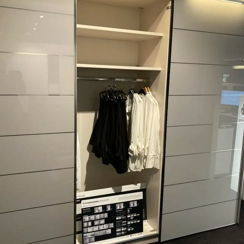 Staud - Schwebetürenschrank Arango Korpus Dekor Saphir Grau Beige Front Glas Saphir Grau Beige Zierlinien Griffe Chrom Inklusive Beleuchtung - 5