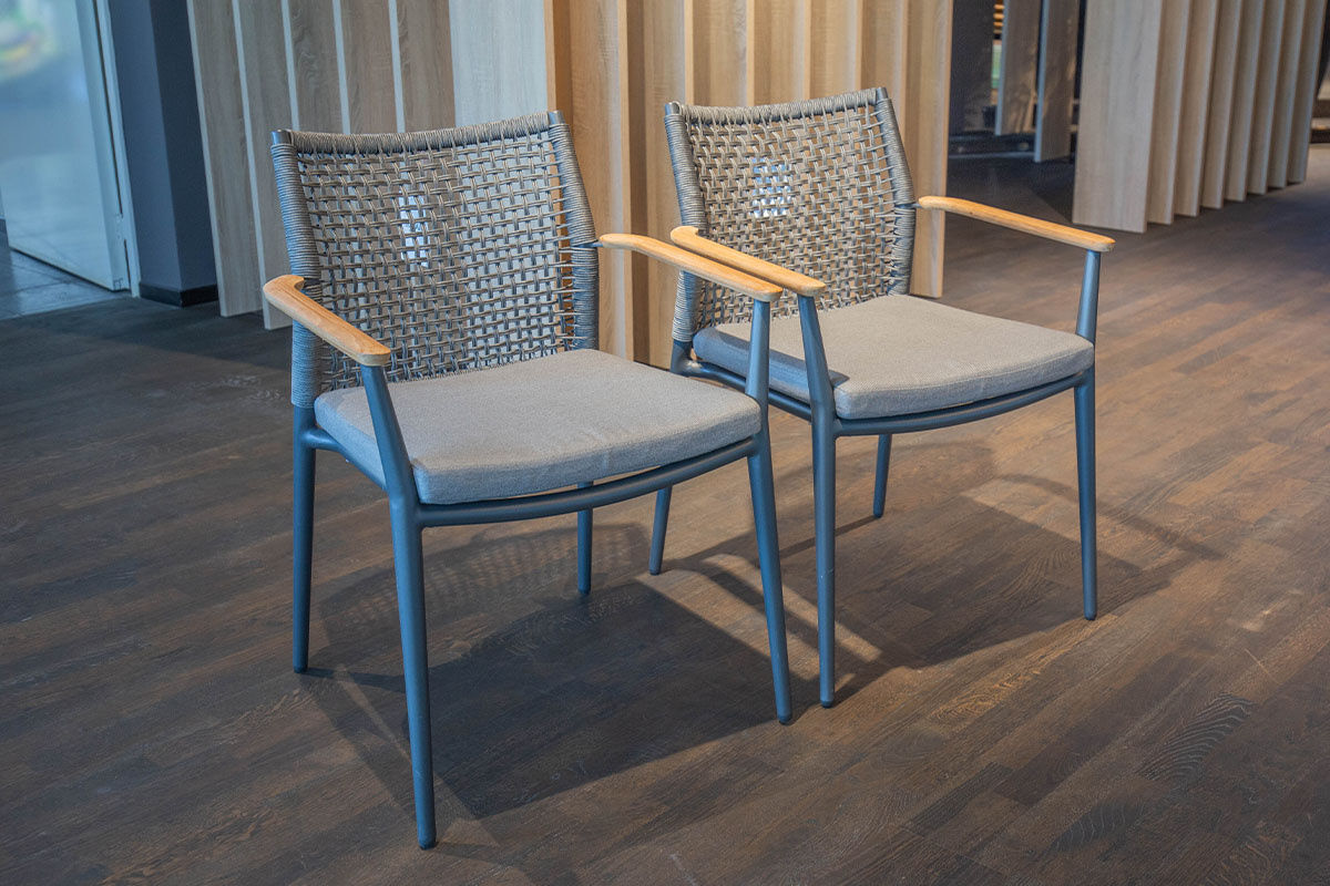 Solpuri - Set of 2 chairs Vera Outdoor fabric Bombay light grey frame aluminum anthracite - 5