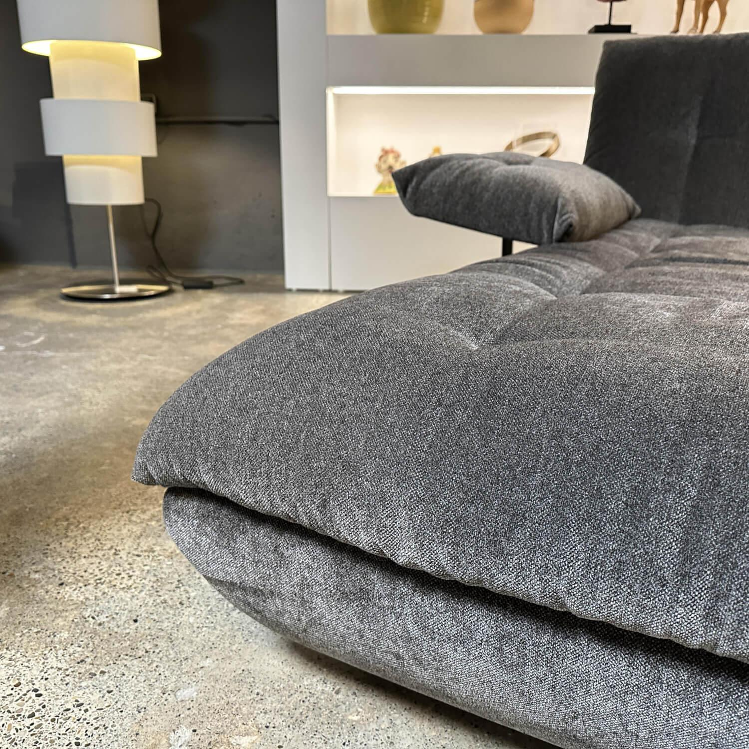 IP Design - Sofa Longchair Soulmate Stoff Thommy IP 1783-222 Grau mit Klapparmlehne - 2