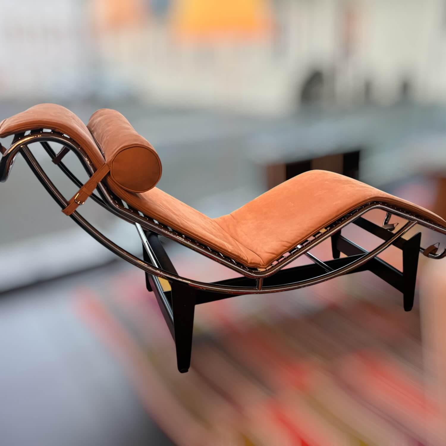 Cassina - Liege 4 Chaise Longue À Réglage Leder Braun Gestell Stahl Verchromt Und Schwarz Lackiert - 5