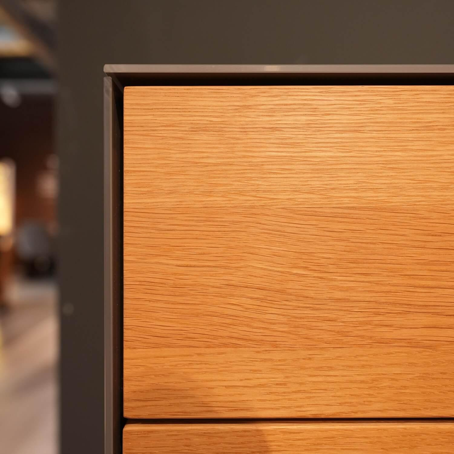 Piure - Sideboard Cubus  AC297195 29 Eiche Farbglas Taupe Klappgriffe Edelstahl - 6