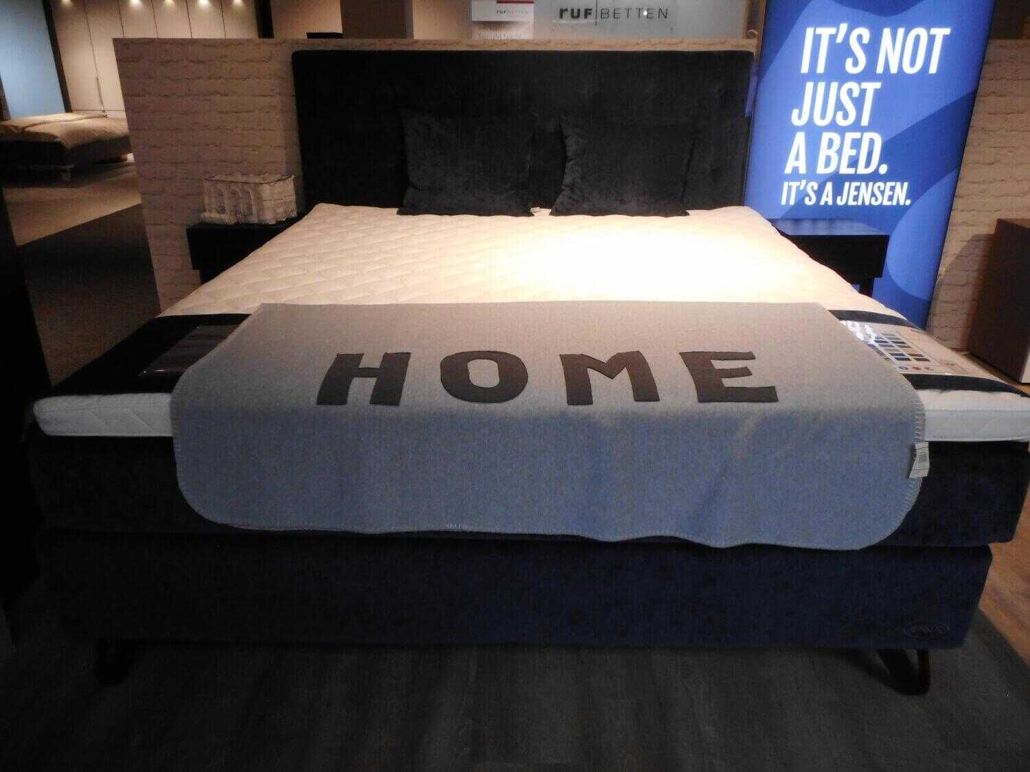 Jensen - Boxspringbett Signature J4 Samtvelours Blau mit Motor einseitig - 2