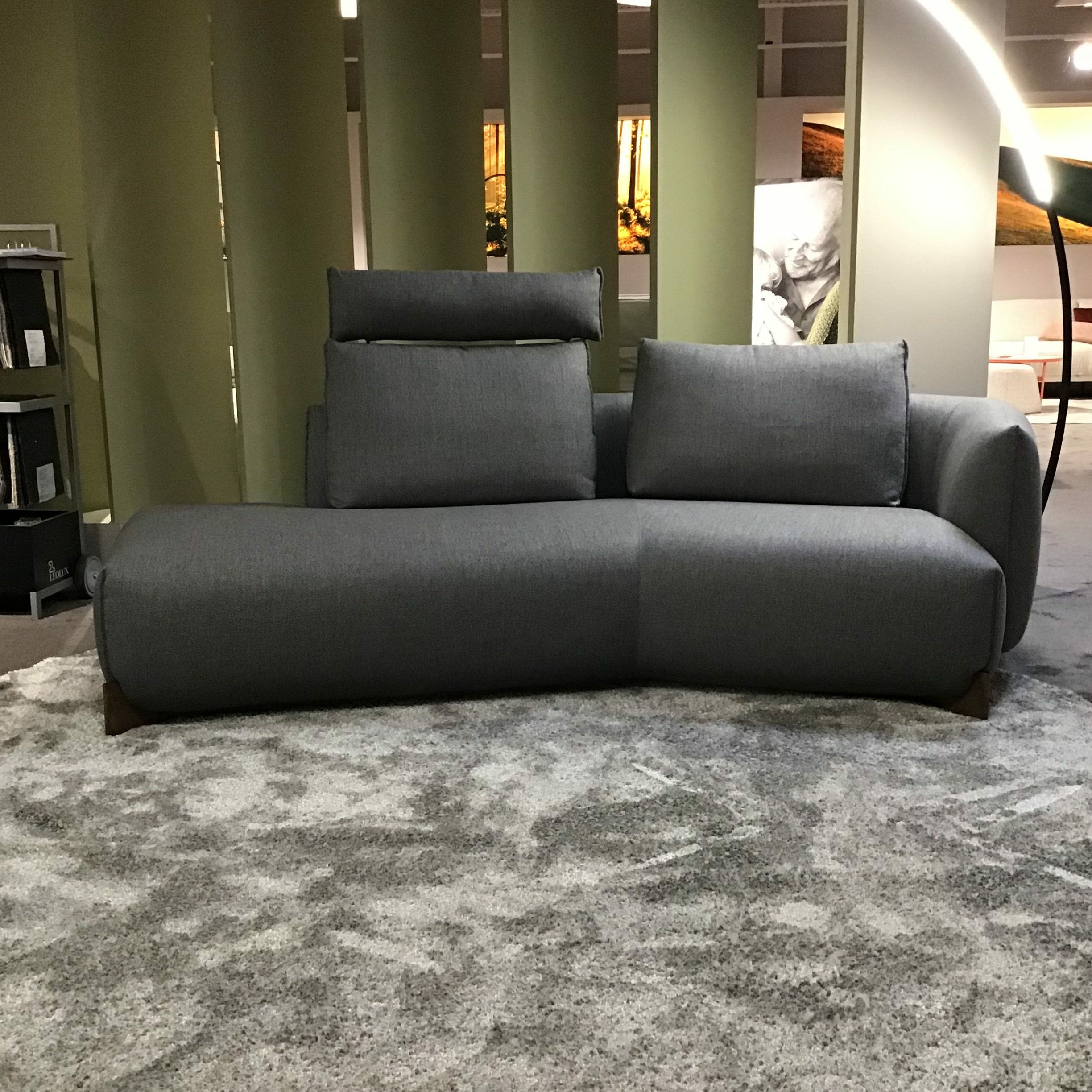 Leolux - Sofa Naila fabric 24919 Varese 19 taupe oak feet matt with ottoman - 2