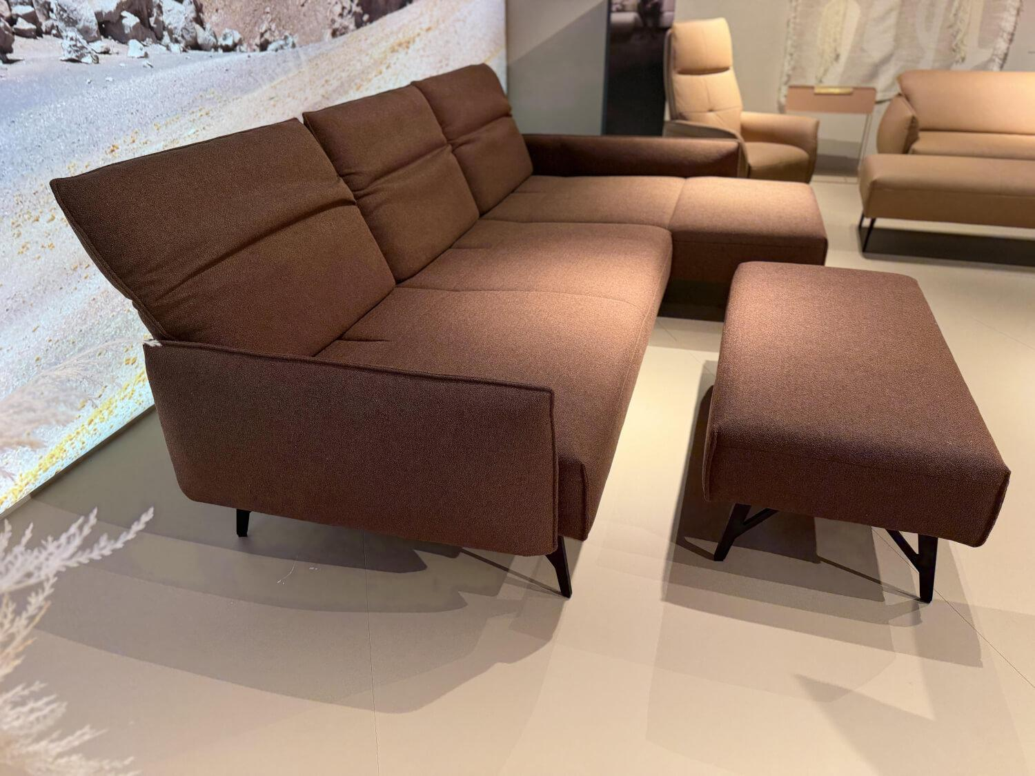 himolla - Ecksofa Tangram 9660 Stoff 08 Hazel Braun Gestell Metall Anthrazit Inklusive Hocker Und Verstellung - 4