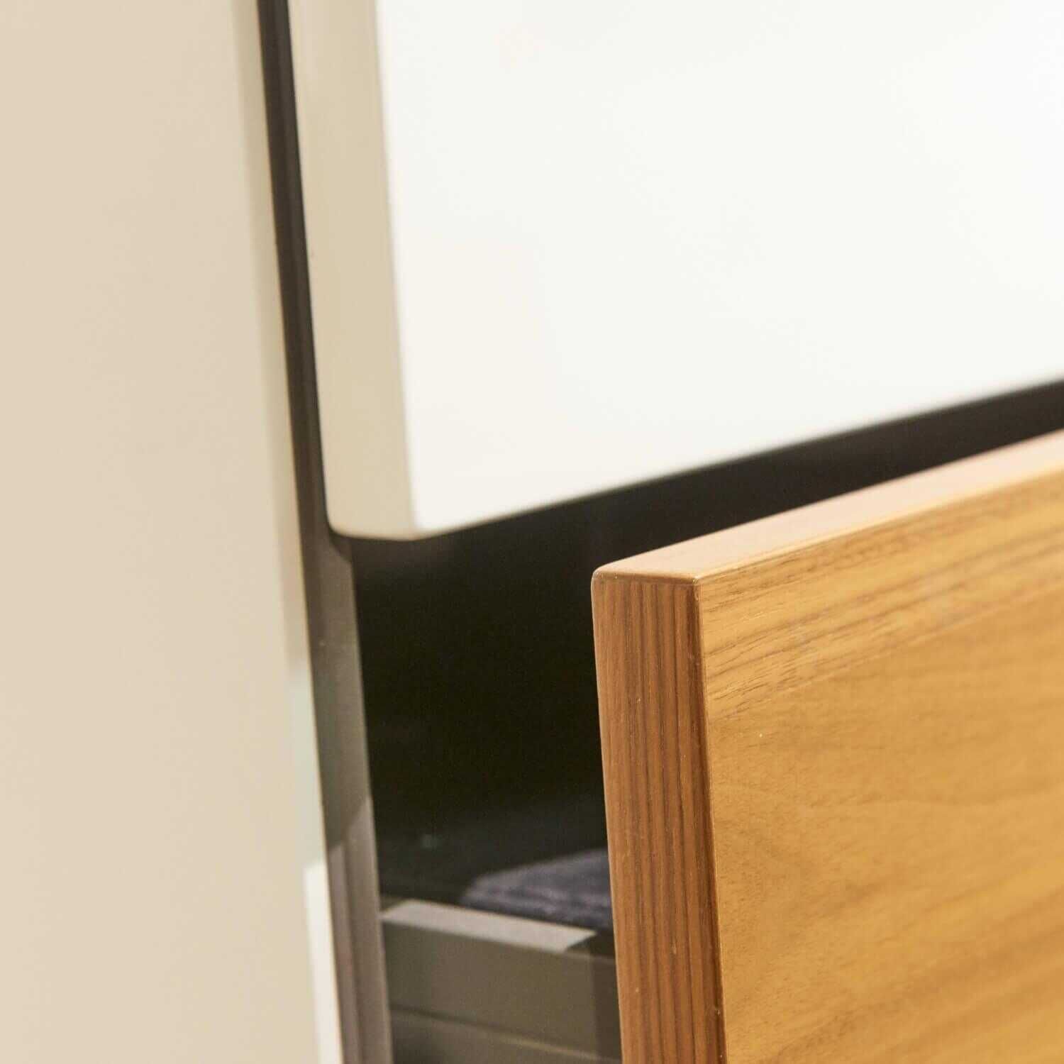 Hülsta - Sideboard Neo Lack Weiß Akzent Lack 1911 - 2