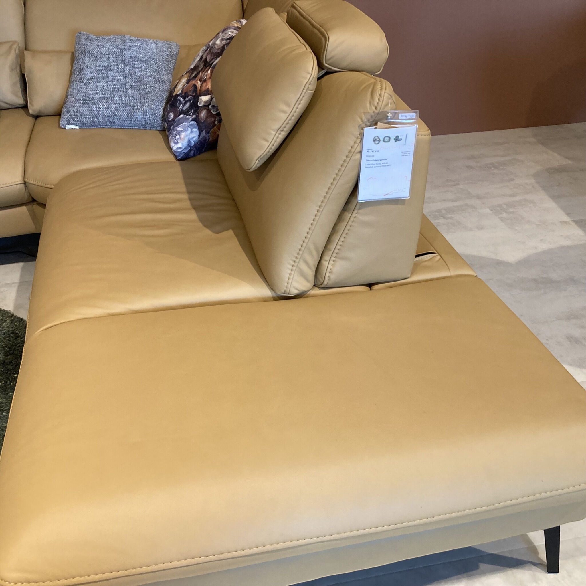 Musterring - Ecksofa Diana Leder Vivre Honey Beige Braun Füße Metall Schwarz Mit Sitztiefenverstellung - 3