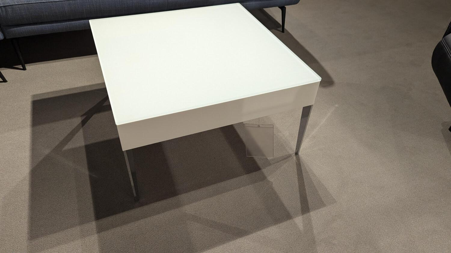 Ronald Schmitt Design - Couchtisch Wega Platte Glas Optwhite Weiß Nanostr Unterlackiert RAL 9010 Korpus MDF Sandfarbig 4 Fußgestell HGL Chrom - 6