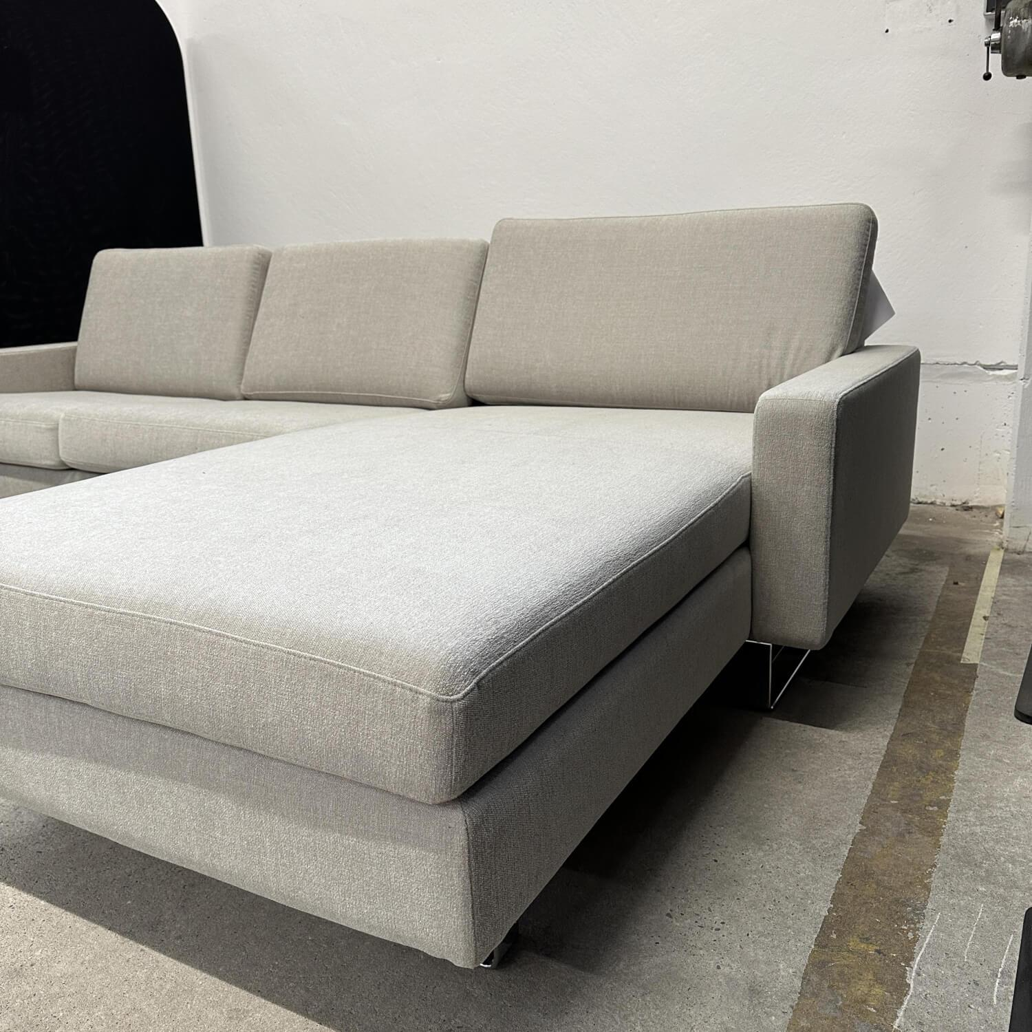 COR - Ecksofa Conseta Stoff 8158 Ecru Grau Weiß Metallkufen Verchromt Mit Filzgleitern - 5