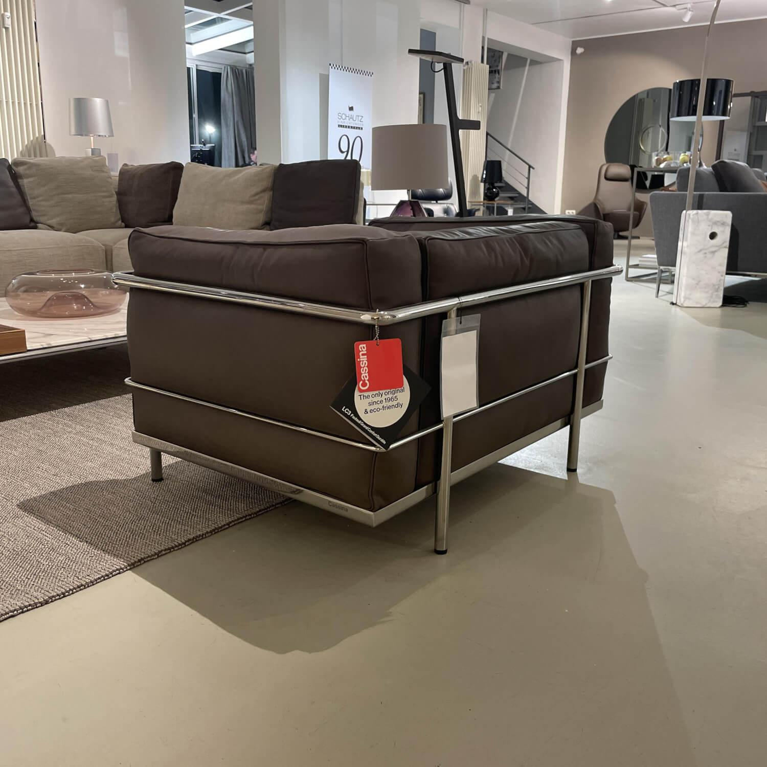 Cassina - Sessel LC3 Klassiker Leder Braun Natur Polsterkissen Synthetik Gestell Verchromt - 3