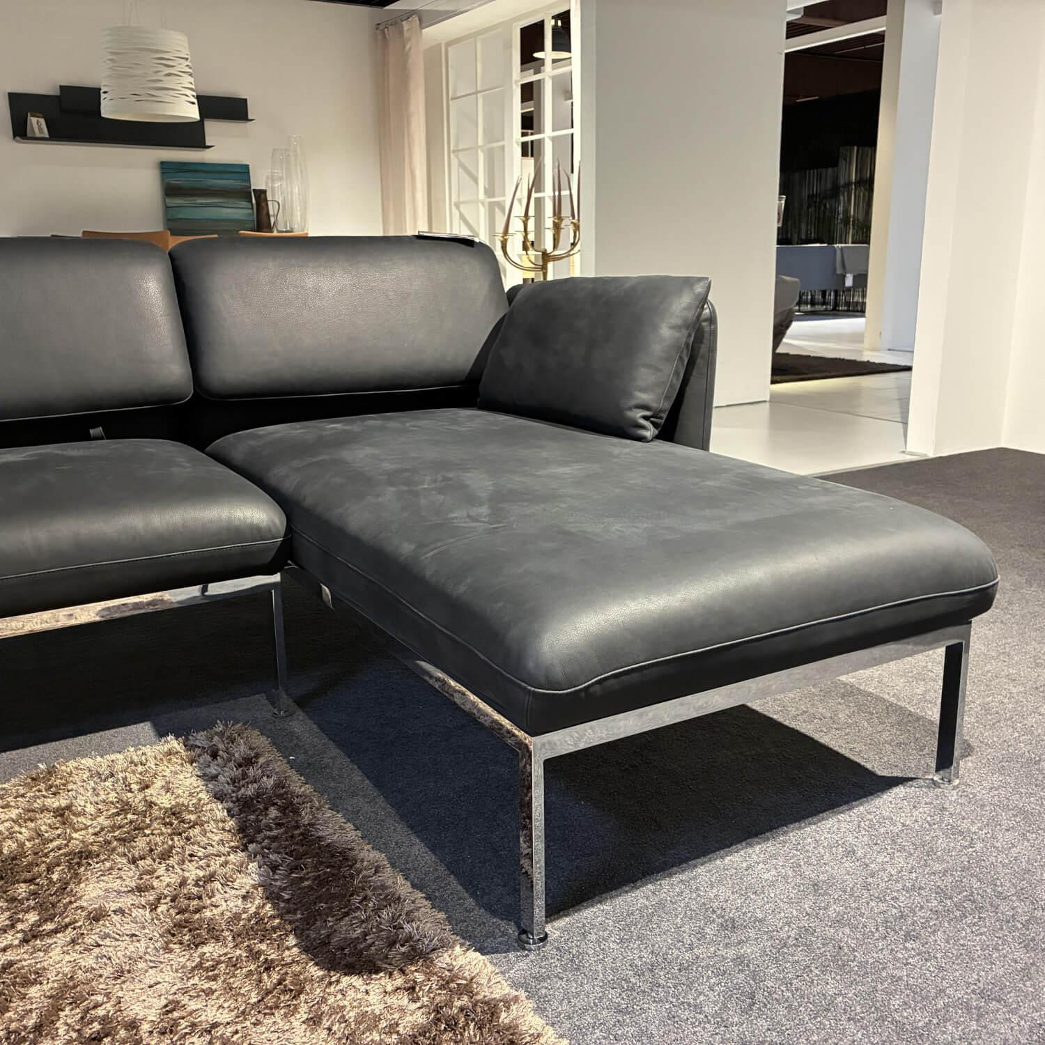 Brühl - Ecksofa Roro Medium Leder Taron 5668 99 Schwarz Gestell Metall Chrom Glanz Inklusive Kissen - 2