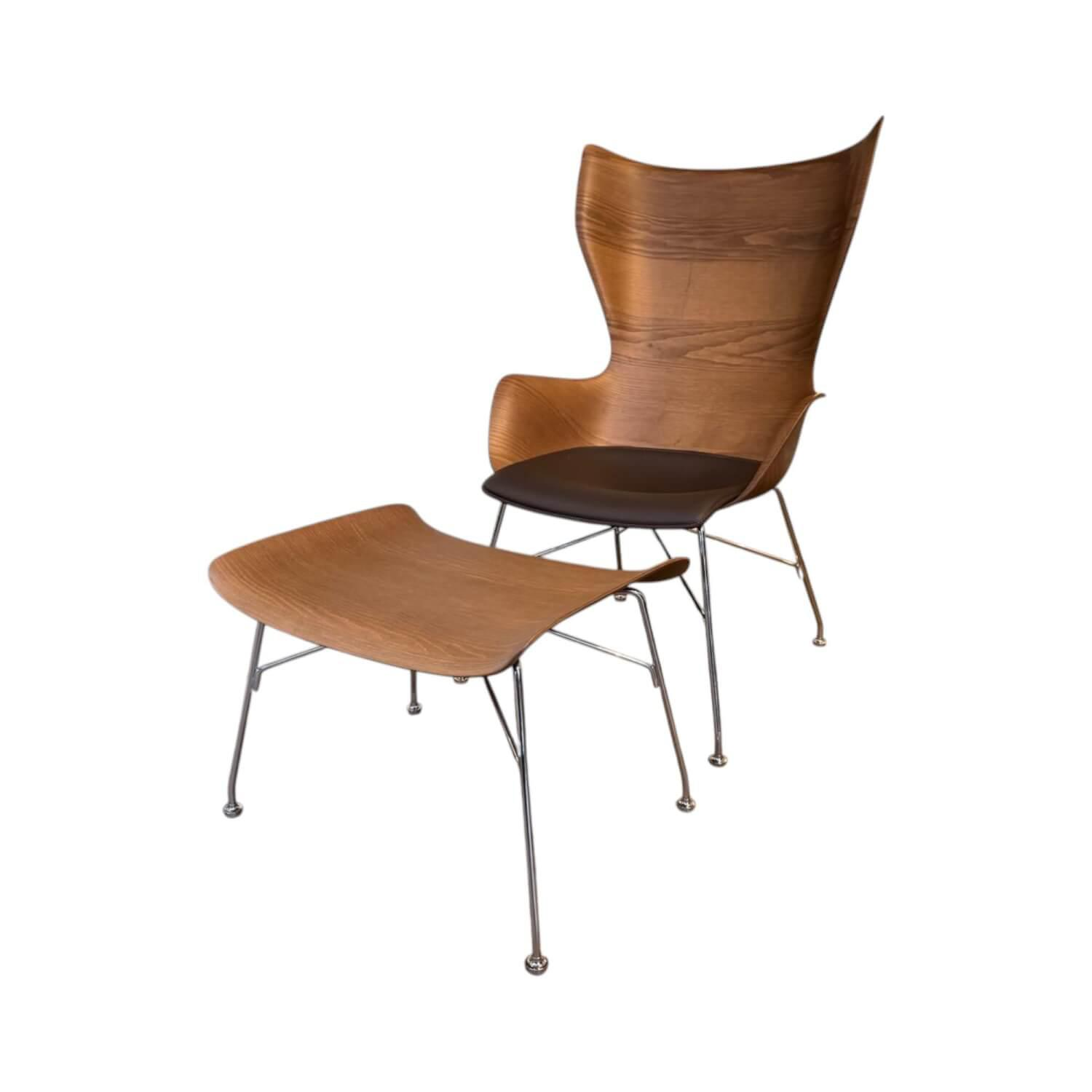 Kartell - Sessel K Wood Leder Dunkel Braun Schale Slatted Ash Gestell Stahl Verchromt Inklusive Hocker - 1