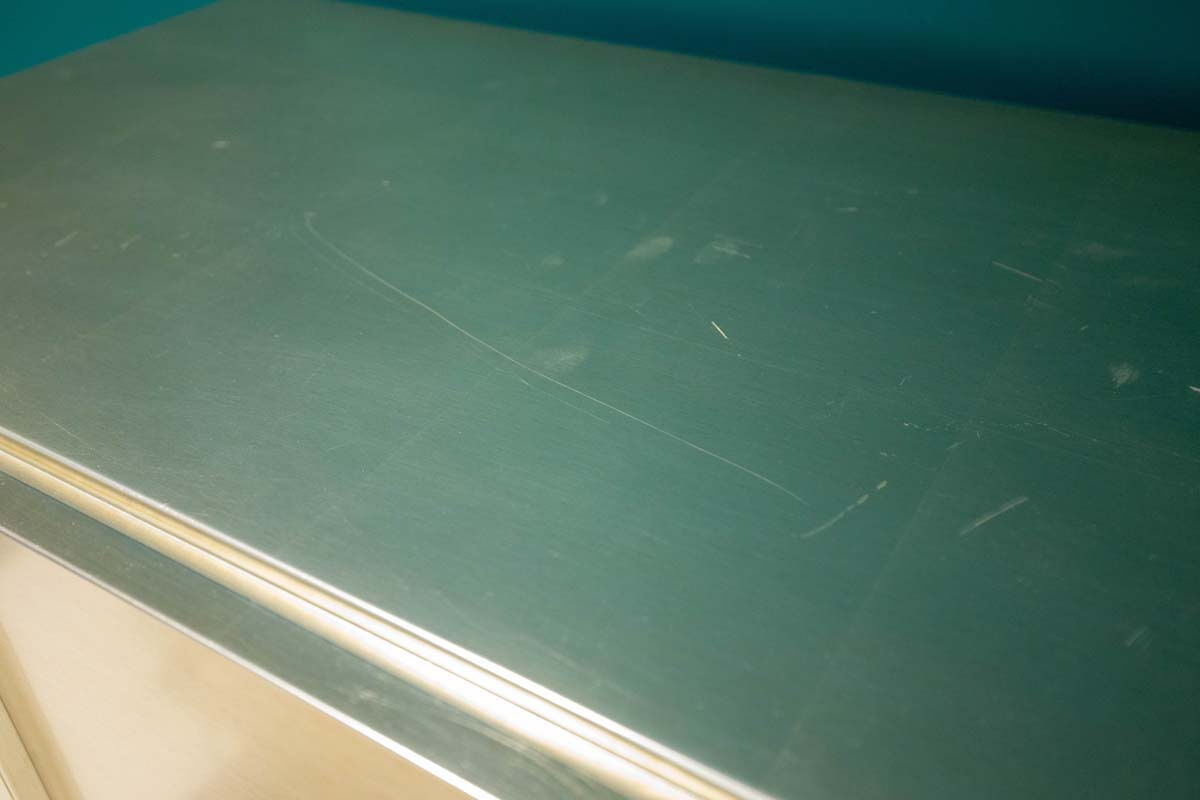 Sideboard Quadro Oberfläche Blattsilber Matt Innen Grün