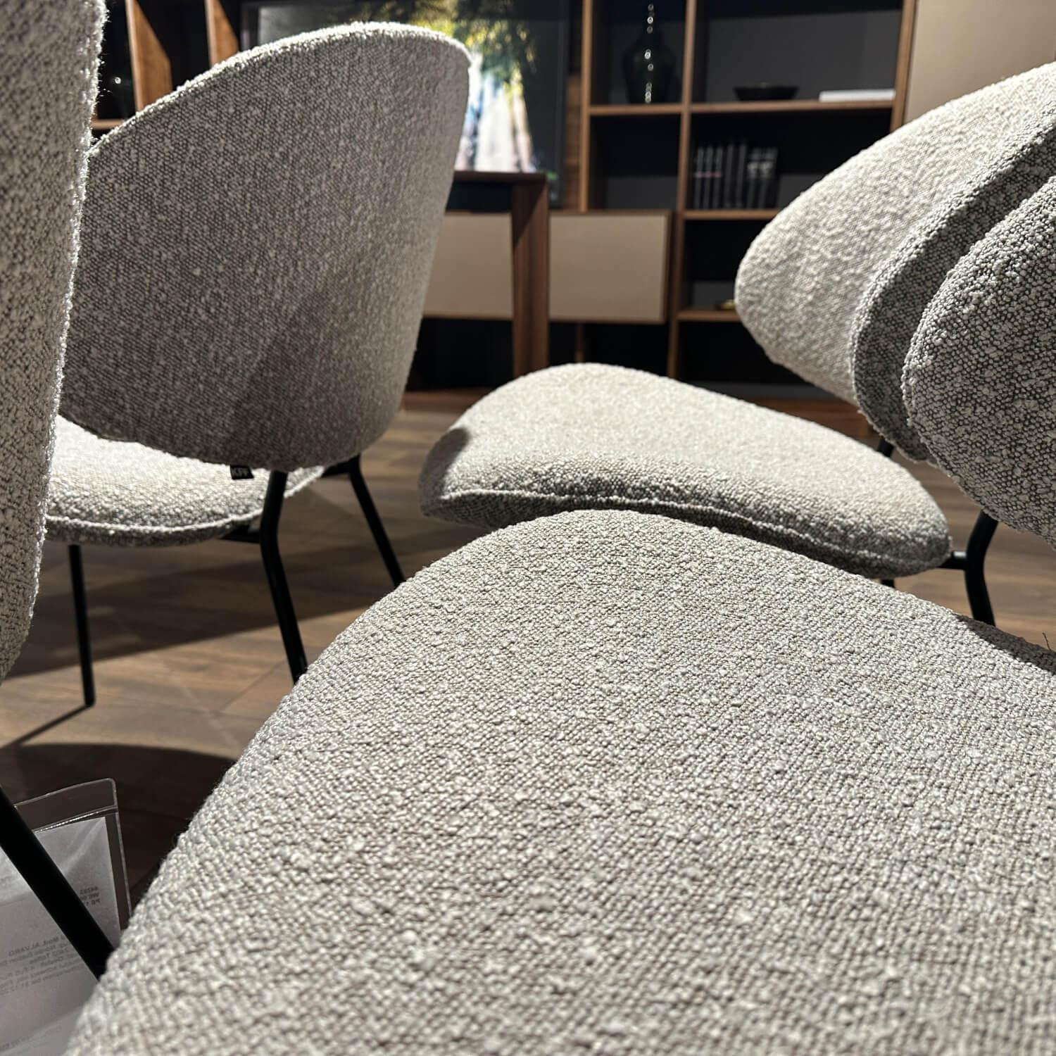 KFF - 4er-Set Stuhl Alvaro Stoff Nordic Edition Ascot 2402 Toffee Grau Beige Gestell 4-Fuß Rundroh M02 Schwarz Mit Filzgleitern - 7