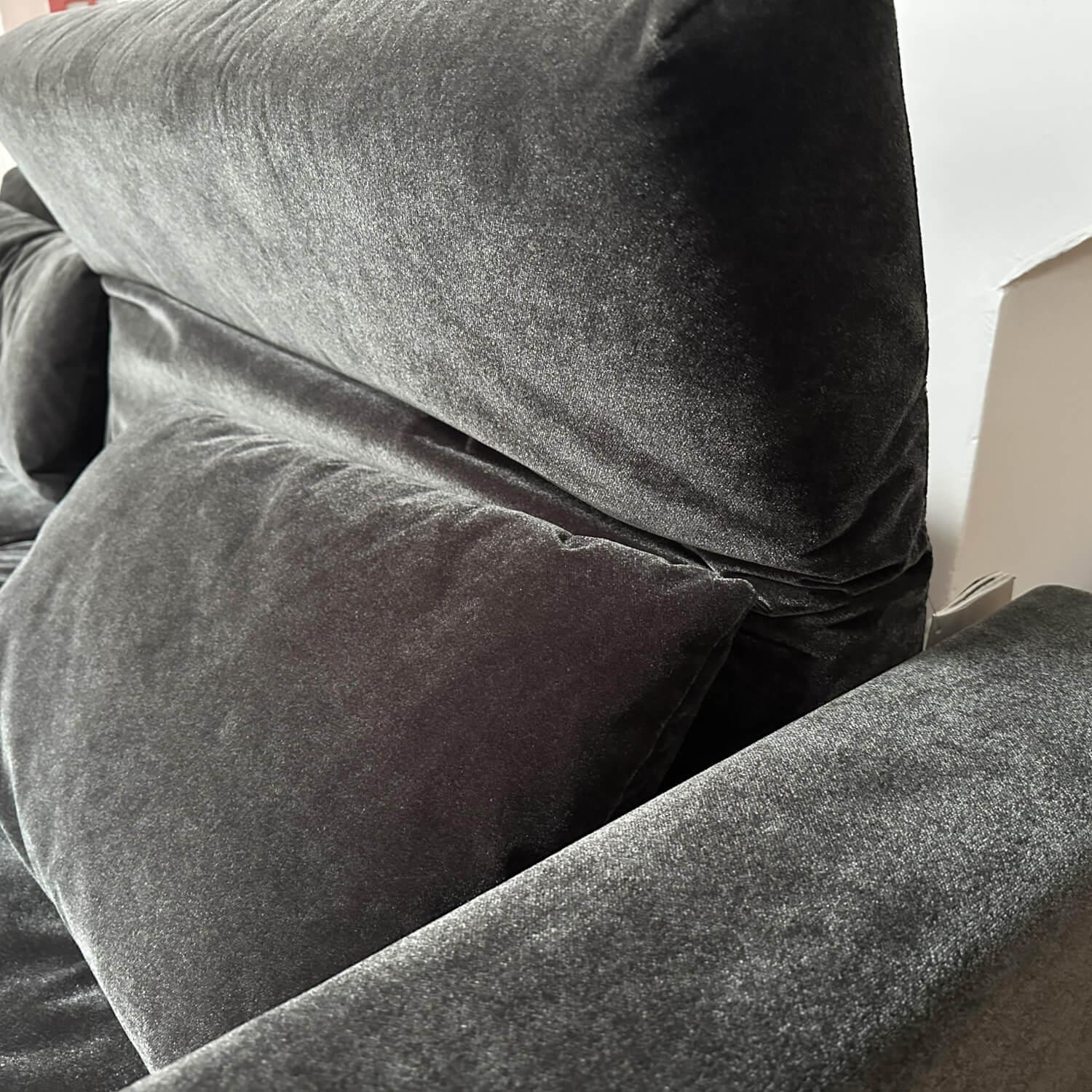 Brühl - Sofa Embrace Stoff 4473 98 Anthrazit Kufe Metall Verchromt Glänzend Inklusive Kissen Und Verstellung - 8