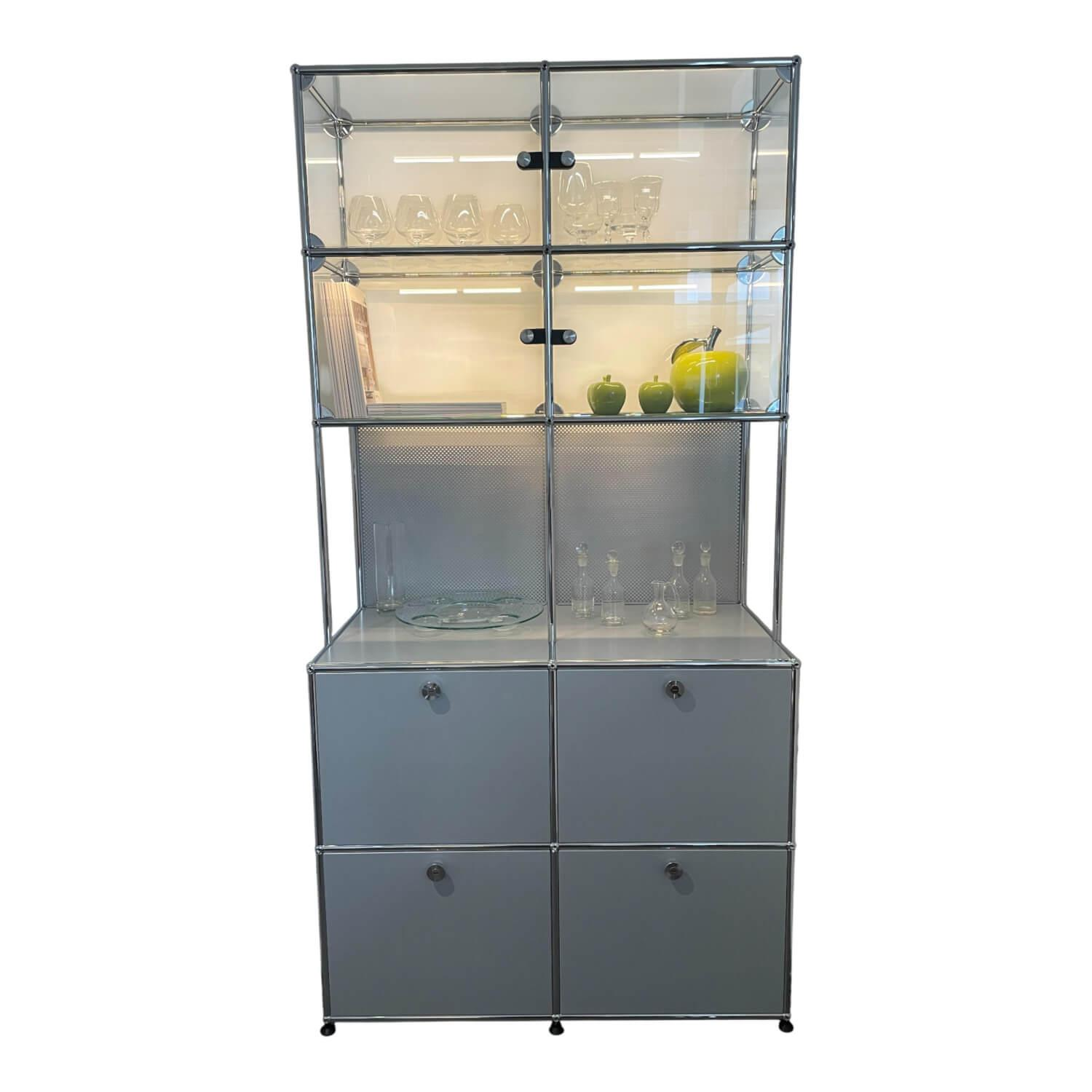 USM Haller - Vitrine Mattsilber mit Glas - 1