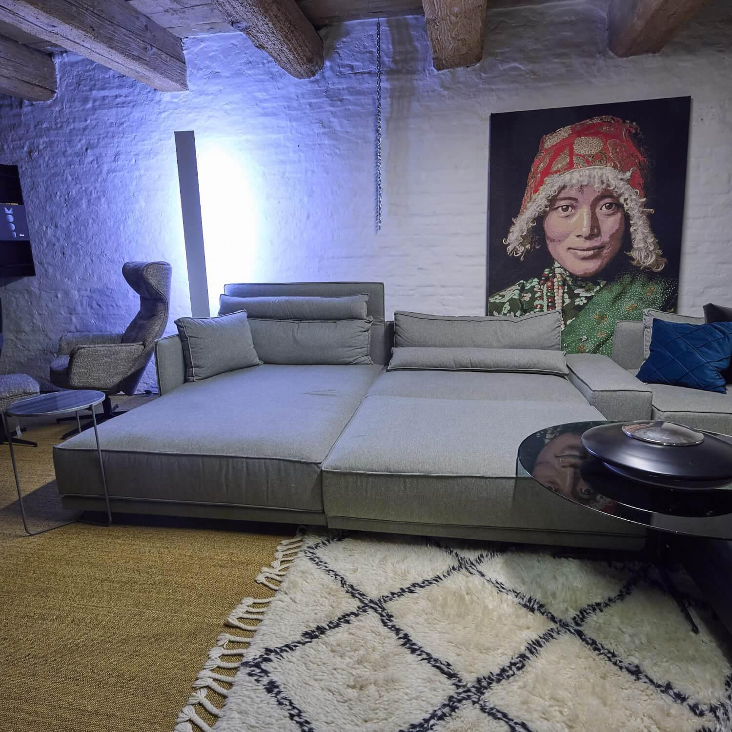 Sofa Cube Lounge Stoff 1744-222 Grau Mit 8 Kissen