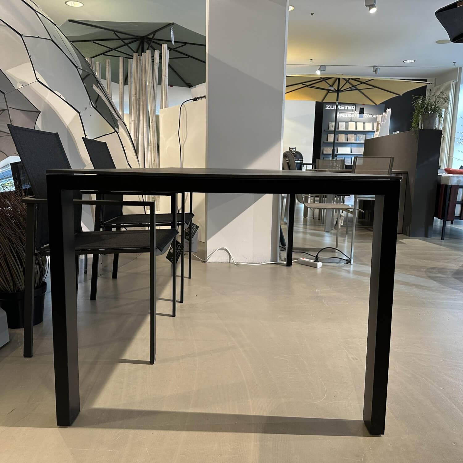 Zumsteg - Ausziehtisch Basso Platte Keramik Dekton Eter Schwarz Gestell Edelstahl CNC Schwarz Gebürstet - 6