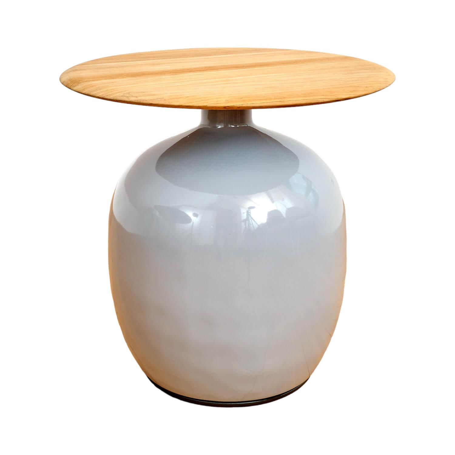 Gloster - Beistelltisch Blow Low Platte Teak Gestell Keramik Glasiert Smoke Grau - 1