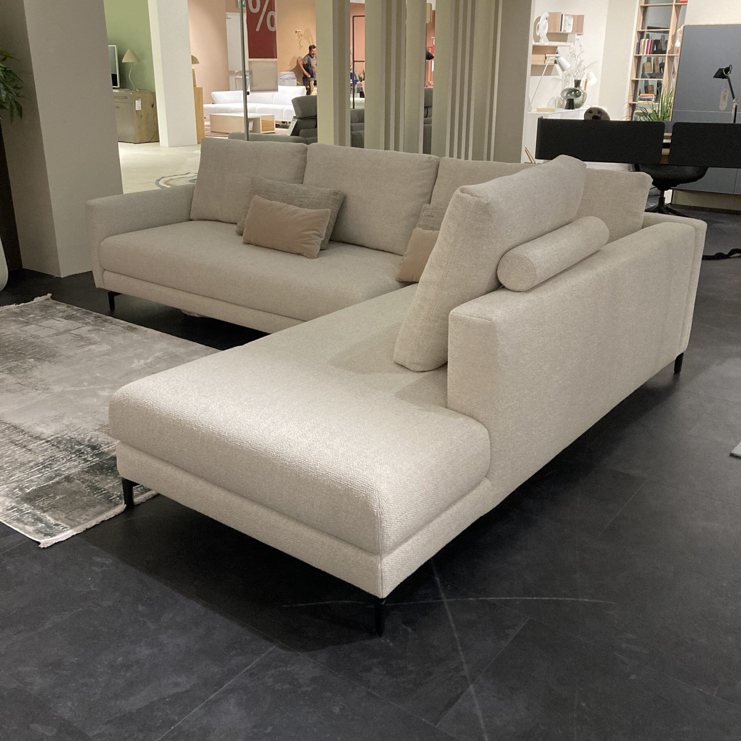 Rolf Benz - Ecksofa Nuvola Stoff Kieselgrau Gestell Aluminium Schwarz Inklusive Kissen - 3