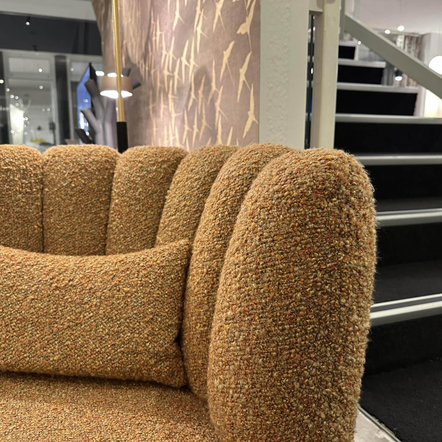 KFF - Sessel Gaia Divano Piccolo Stoff Jab Fluffy JA 2096 Braun Beige Drehgestell Metall Inklusive Hocker Und Kissen - 2