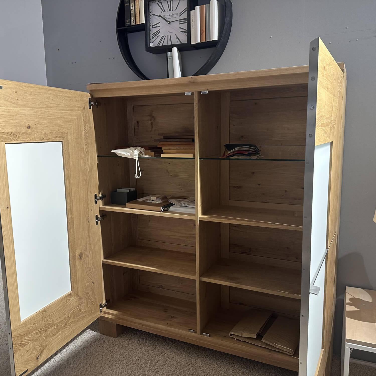 Scholtissek - Schrank Varus Knorrige Eiche Puro Geölt Türen Glas Optiwhite 9010 Weiß Matt 2 Türig - 7