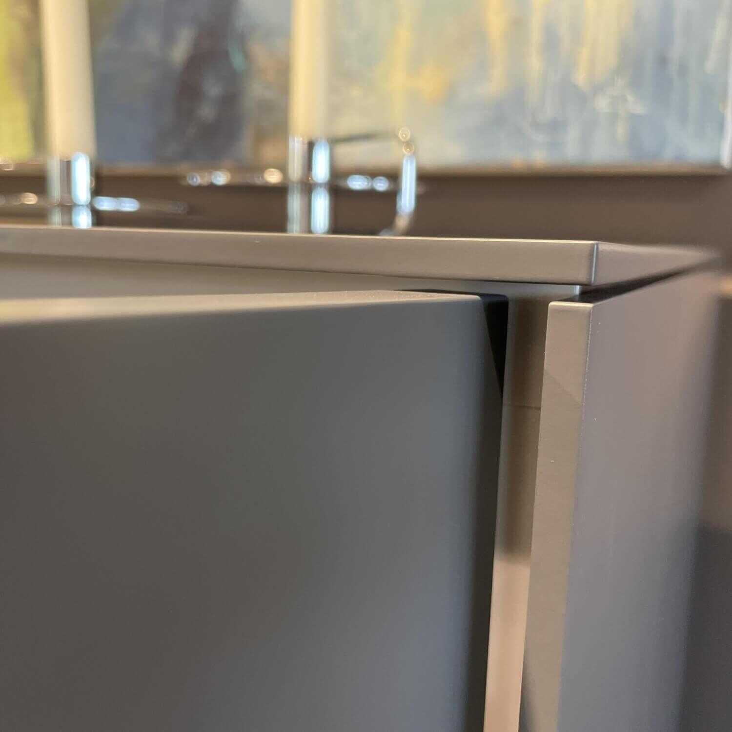 form1 - Container F10 Connect A22 Graphite Push to Open 4 Drehtüren - 8