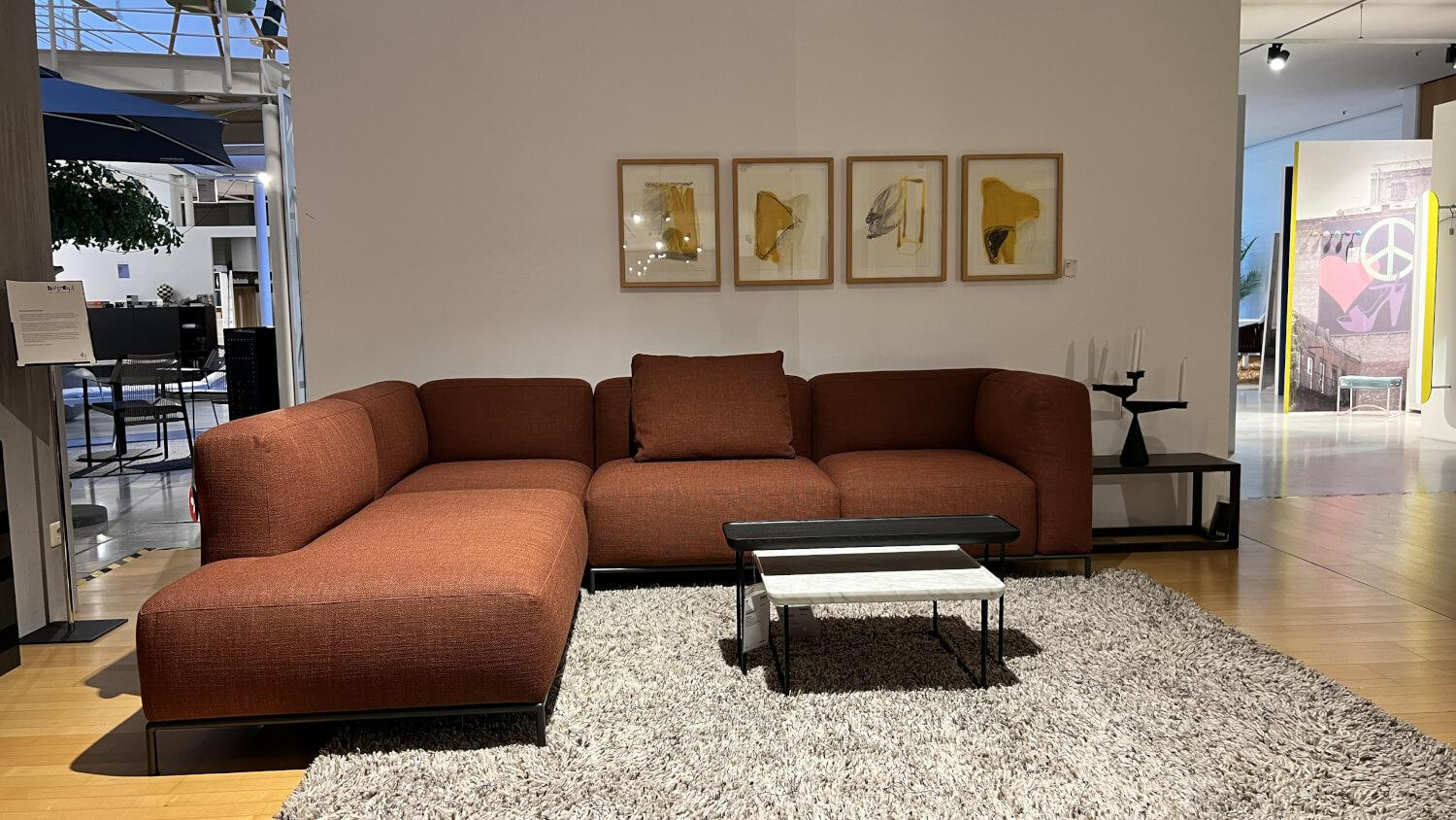 Cassina - Sofa Mex Hi Stoff Eremo Ruggino Orange Rot Gestell Metall Anthrazit Lackiert - 2