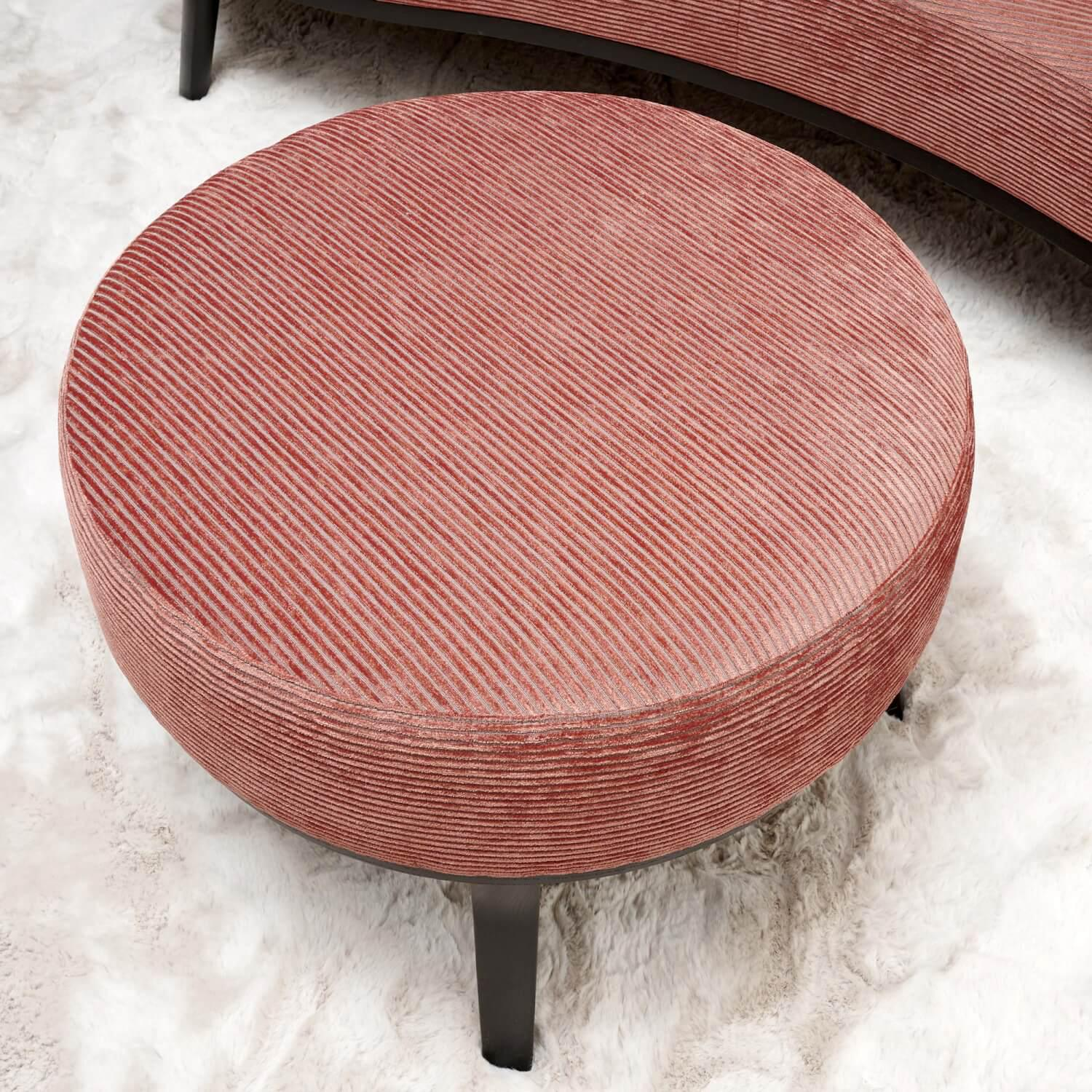 Bielefelder Werkstätten - Sofa Polo Cocktail Stoff JAB Silas 1030 064 Rosa Gestell Esche Schwarz Gebeizt Mit Hocker - 3