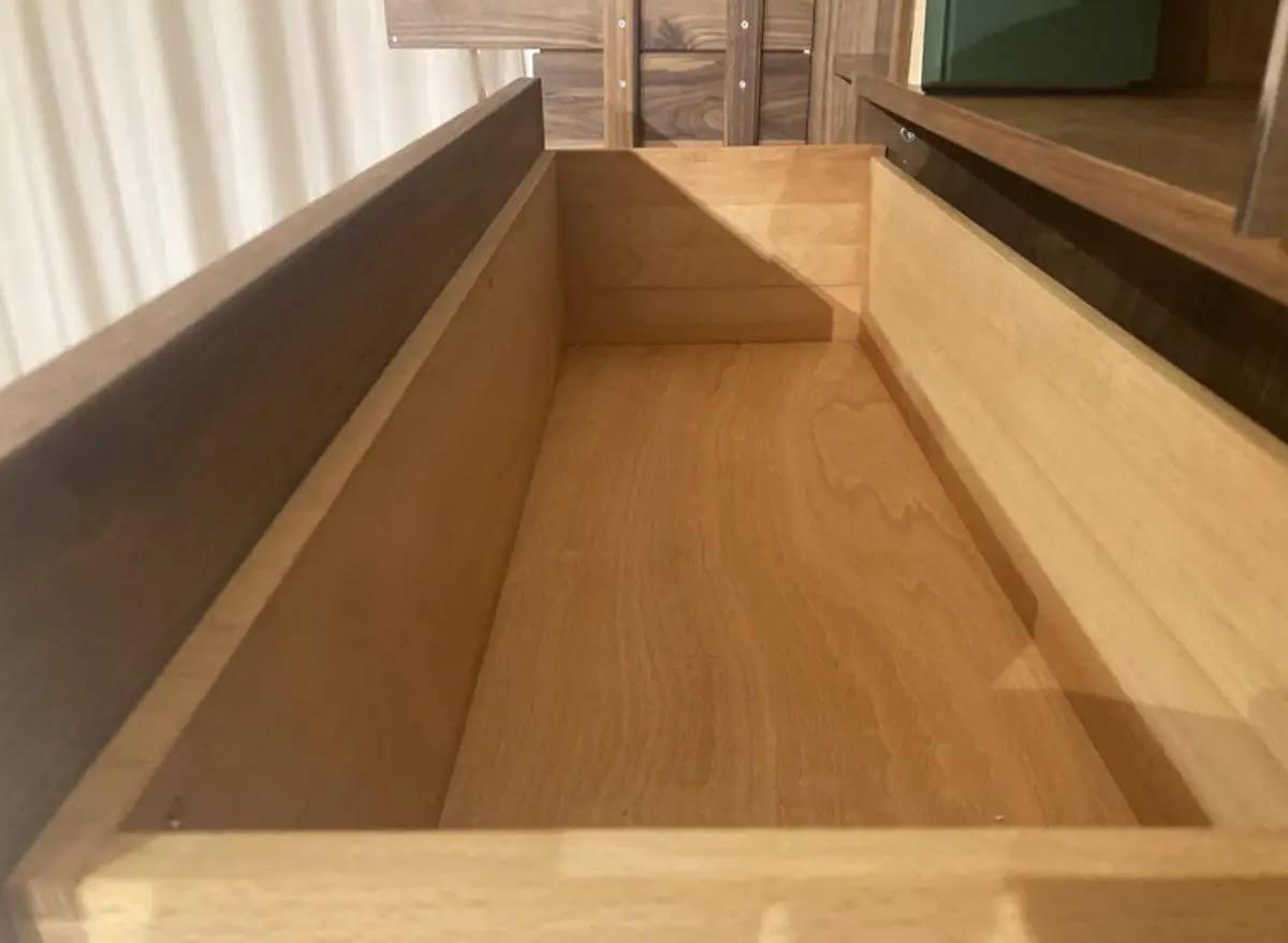 Voglauer - Highboard M4511 Wildnuss Massiv Geölt Absetzung Colorgals Optiwhite Weiß - 4