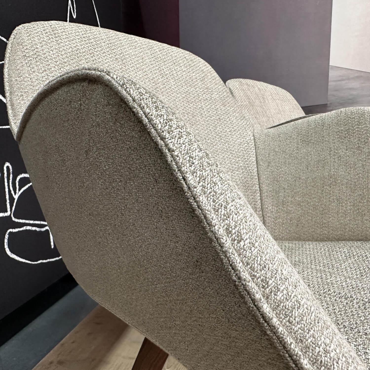 Walter Knoll - 2er Set Armlehnstuhl Sheru Bezug Stoff Dahna 7863 Sandstone Beige Füße Nussbaum Splint Geölt - 3